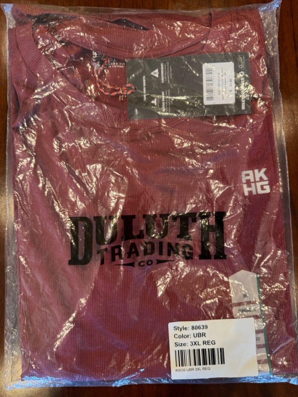 NWT Men’s Duluth Trading Co Burgundy Thermal Crewneck Shirt